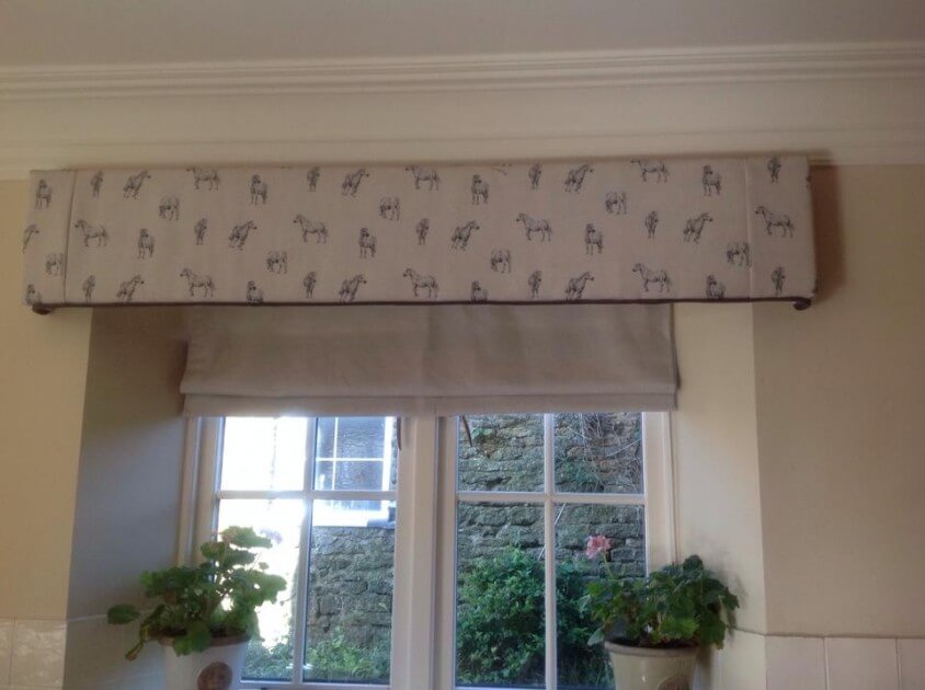 roman blinds and pelmets for sale